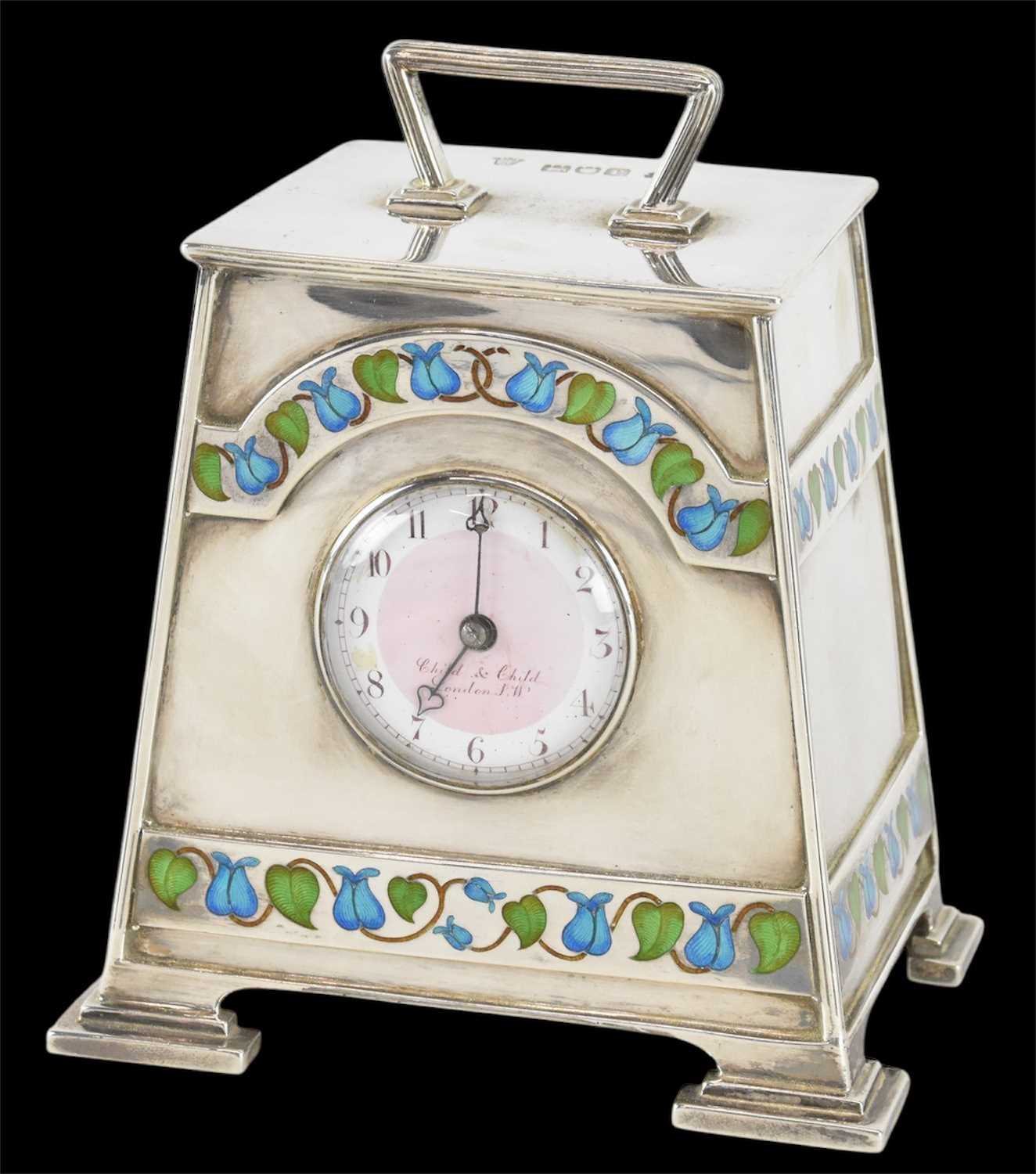 Antiques, Fine Art & Collectables (London)